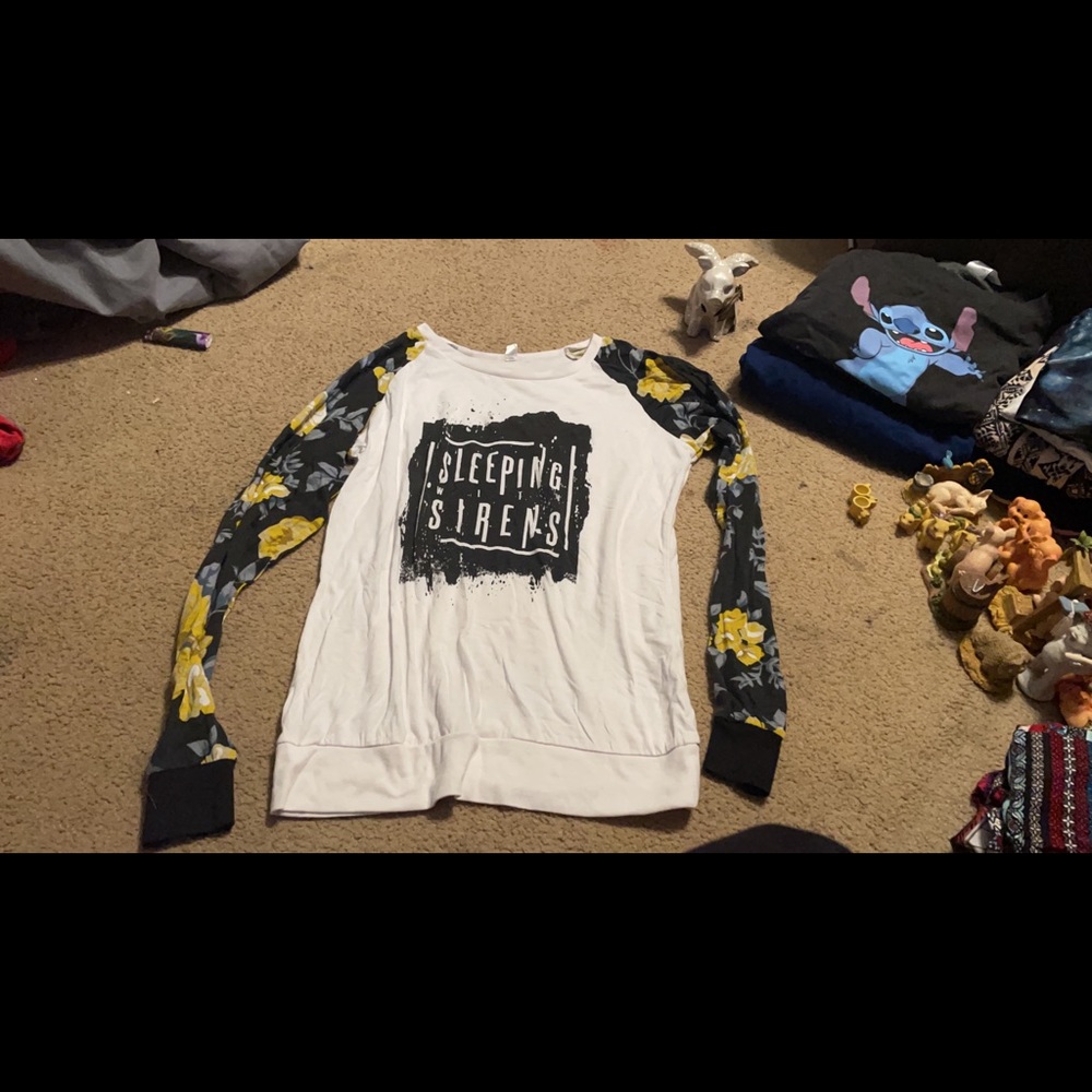 Long sleeve
